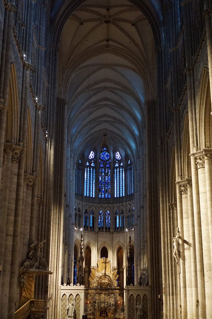 intérieur-cathédrale-amiens